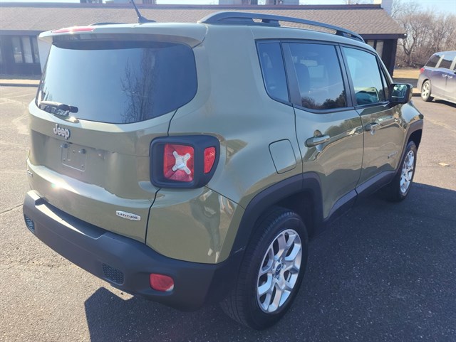 Jeep Renegade photo 4