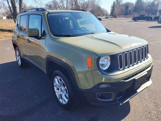 Jeep Renegade photo 3