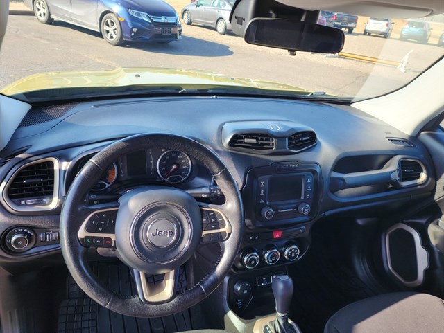 Jeep Renegade photo 6