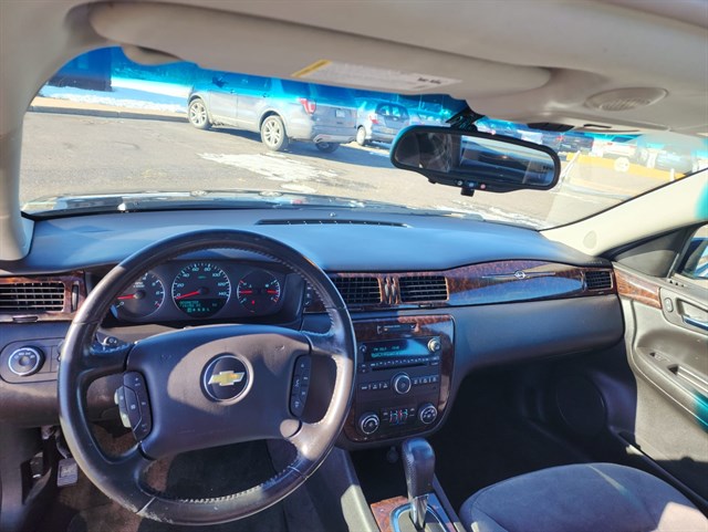 Chevorlet IMPALA photo 7