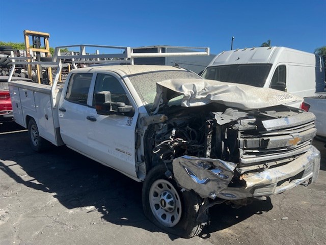 2018 Chevrolet Silverado 3500 Chassis Cab Work Truck's photo