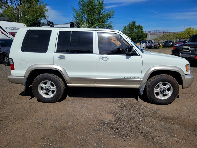 2001 Isuzu Trooper, Stock No: j05841 by V8 Auto Sales