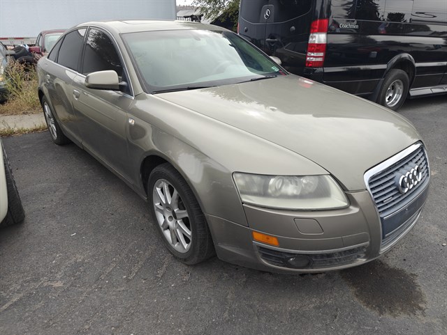Audi A6 photo 2