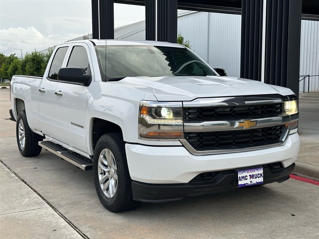 Chevrolet Silverado photo 12