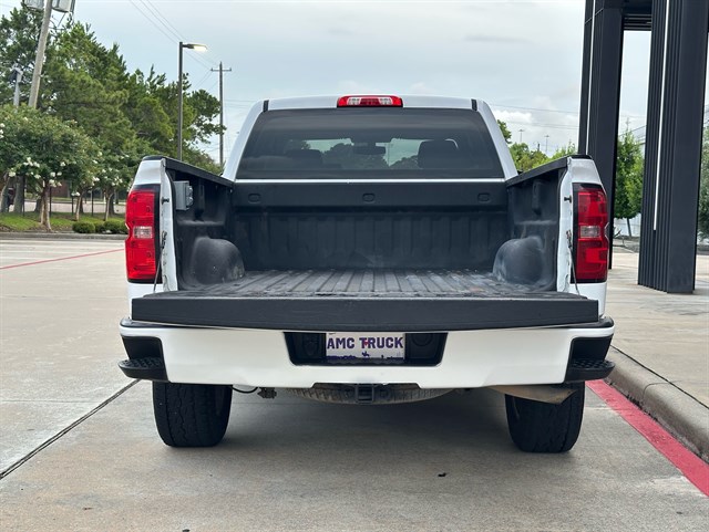 Chevrolet Silverado photo 8