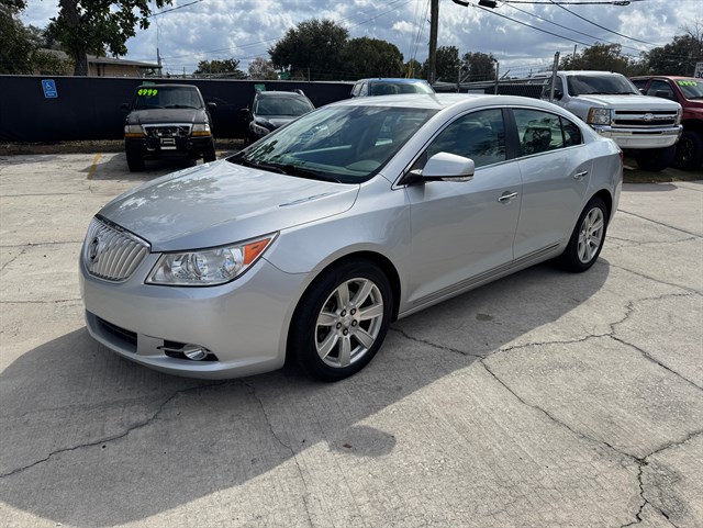 2011 Buick LaCrosse CXL's photo