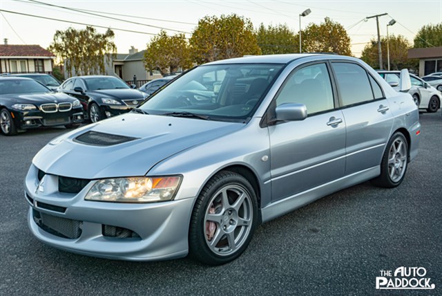 2005 Mitsubishi Lancer Evolution VIII's photo