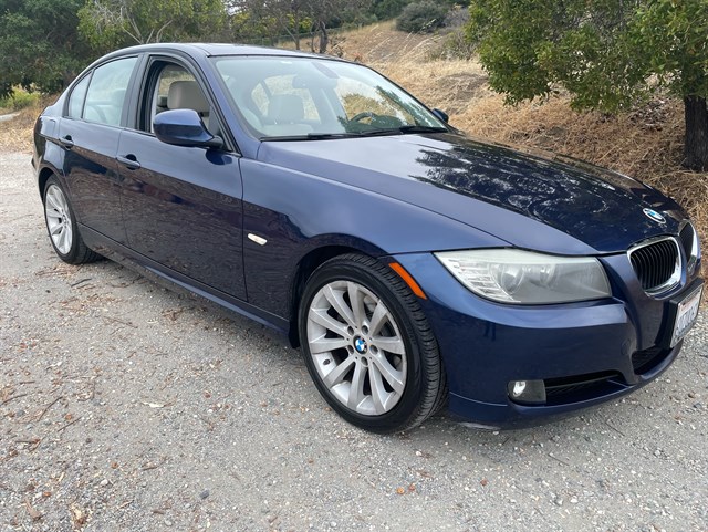 2011 BMW 3 Series