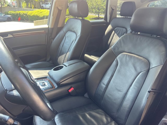 2015 AUDI Q7 - Image 18