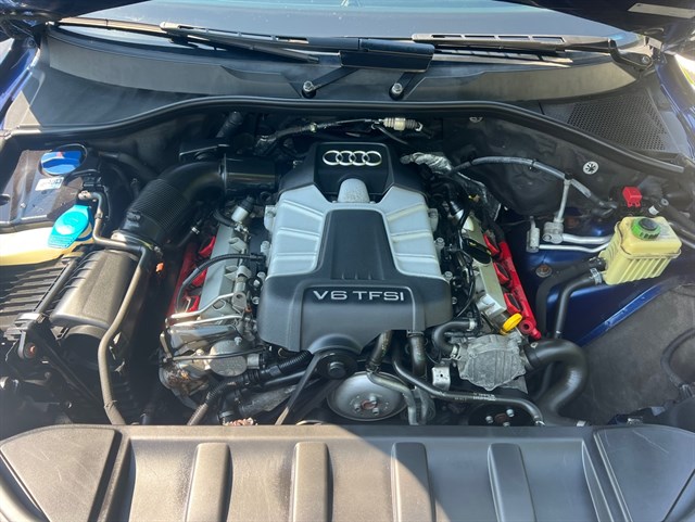 2015 AUDI Q7 - Image 13