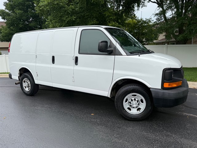 2015 CHEVROLET EXPRESS - Image 4