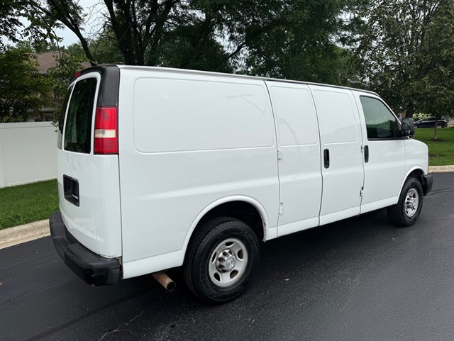 2015 CHEVROLET EXPRESS - Image 6
