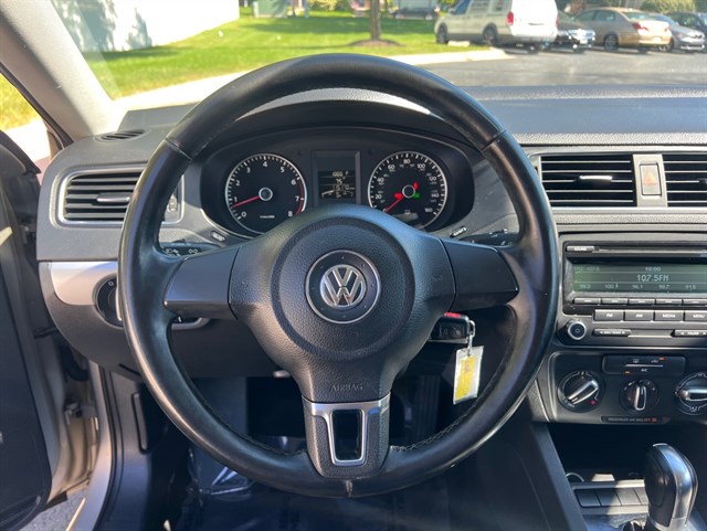 2013 VOLKSWAGEN JETTA - Image 31