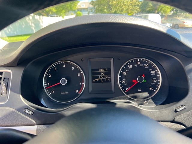 2013 VOLKSWAGEN JETTA - Image 15