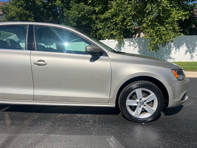 2013 VOLKSWAGEN JETTA - Image 44