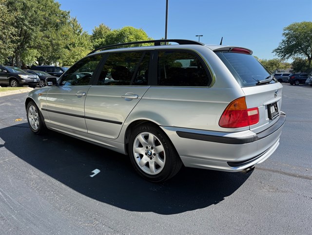 2003 BMW 325I - Image 8