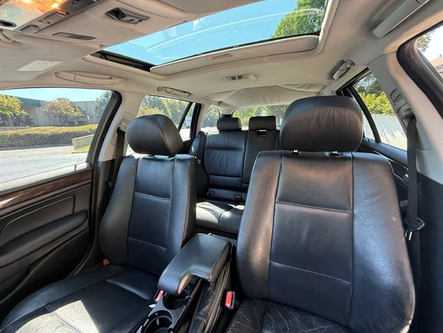 2003 BMW 325I - Image 15