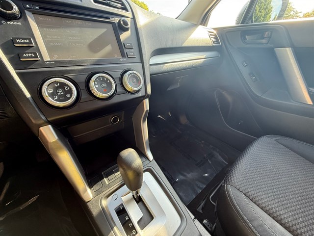 2016 SUBARU FORESTER - Image 15