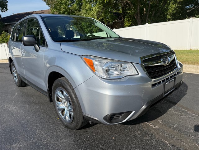 2016 SUBARU FORESTER - Image 10