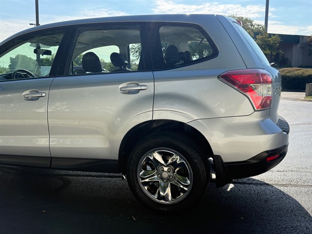 2016 SUBARU FORESTER - Image 36