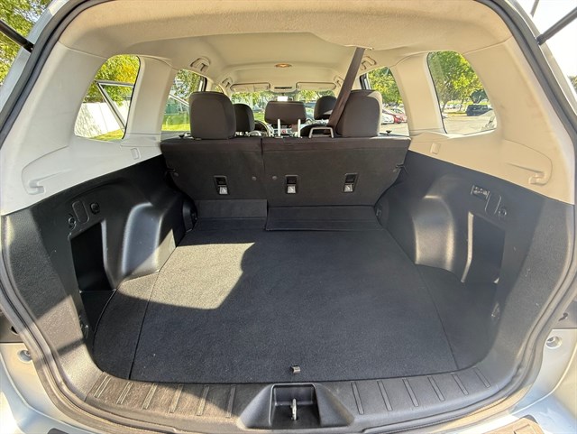 2016 SUBARU FORESTER - Image 28