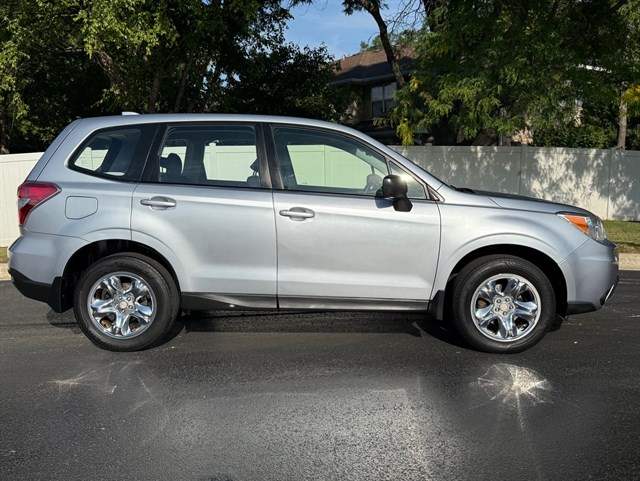 2016 SUBARU FORESTER - Image 5
