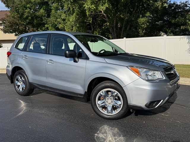 2016 SUBARU FORESTER - Image 4