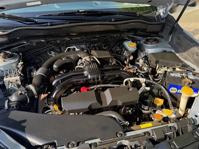 2016 SUBARU FORESTER - Image 13