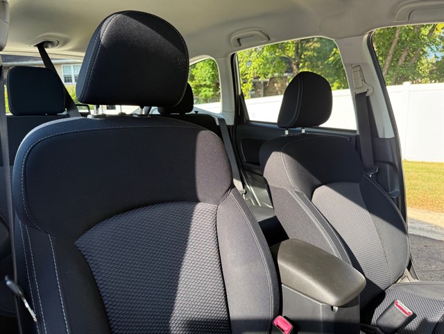 2016 SUBARU FORESTER - Image 18