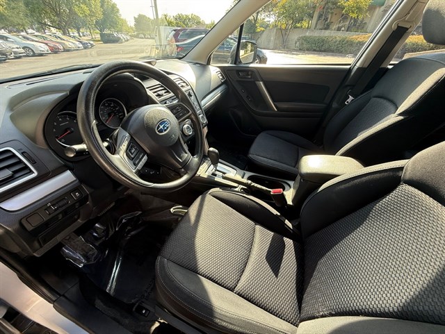 2016 SUBARU FORESTER - Image 23