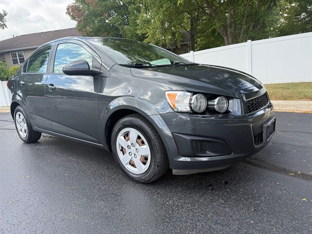 2016 CHEVROLET SONIC - Image 11