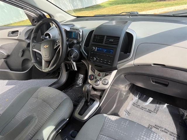 2016 CHEVROLET SONIC - Image 21