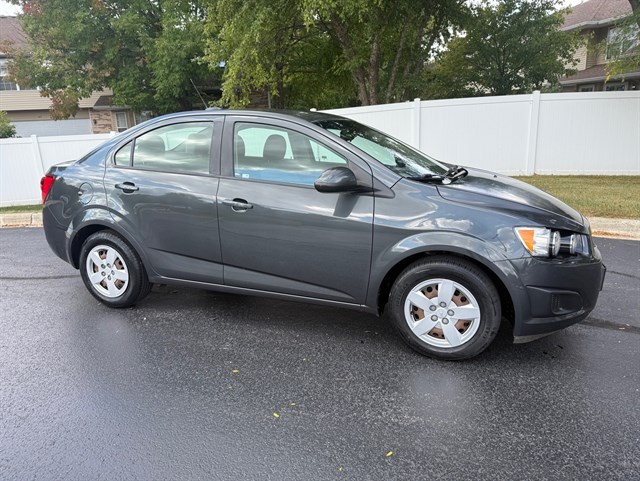 2016 CHEVROLET SONIC - Image 4