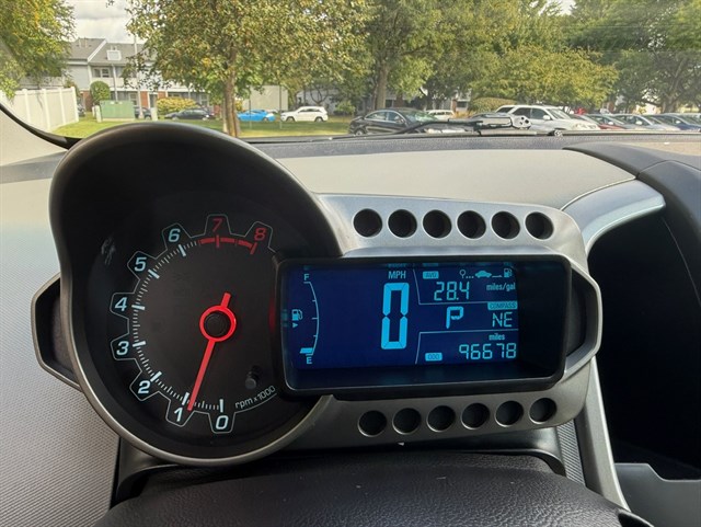 2016 CHEVROLET SONIC - Image 14