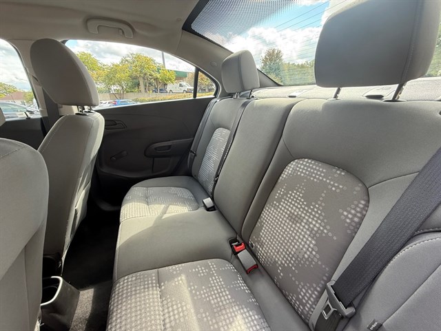 2016 CHEVROLET SONIC - Image 24