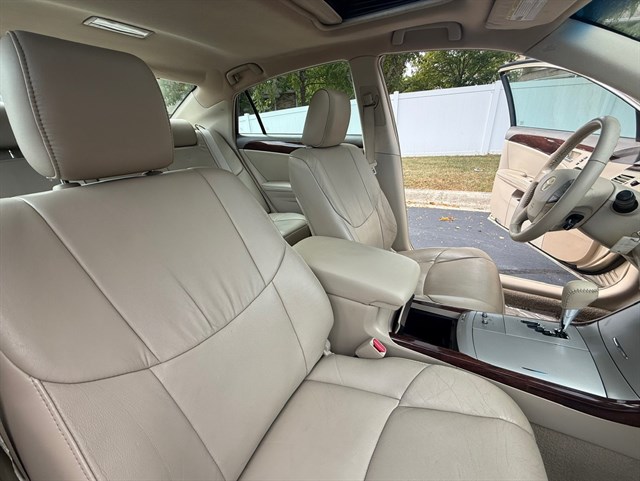 2009 TOYOTA AVALON - Image 23