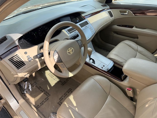 2009 TOYOTA AVALON - Image 21
