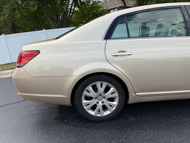 2009 TOYOTA AVALON - Image 39