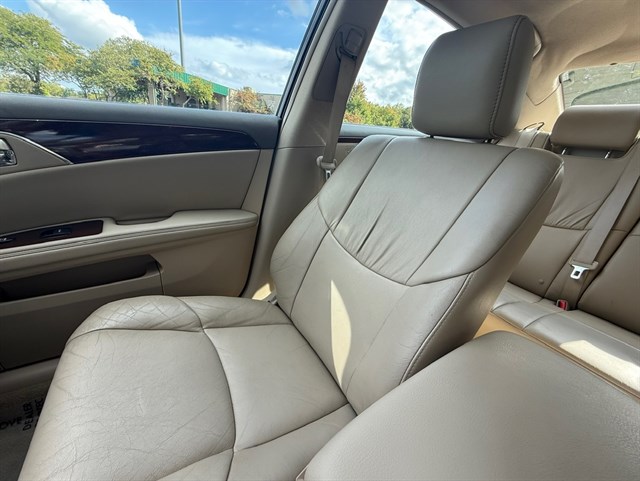 2009 TOYOTA AVALON - Image 32