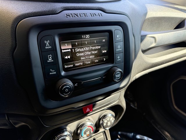 2017 JEEP RENEGADE - Image 44