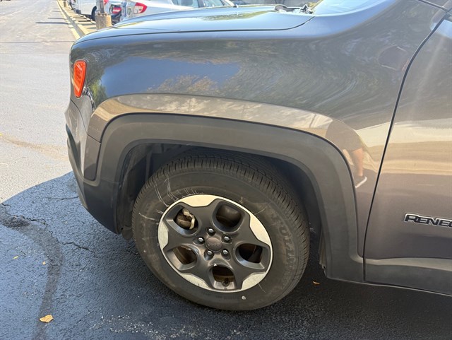 2017 JEEP RENEGADE - Image 33