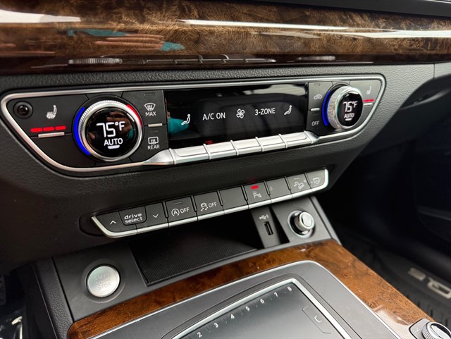 2018 AUDI Q5 - Image 19