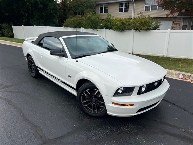 2006 FORD MUSTANG - Image 2