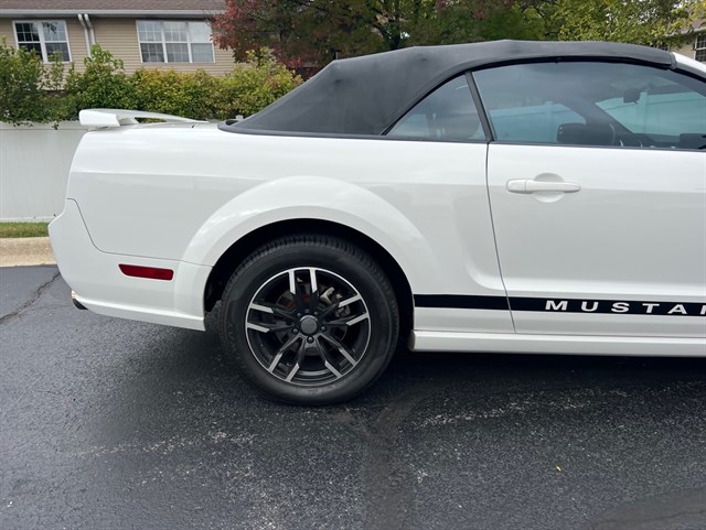 2006 FORD MUSTANG - Image 43