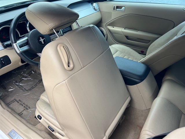 2006 FORD MUSTANG - Image 23