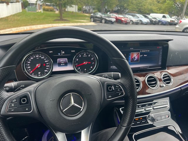 2017 MERCEDES-BENZ E-CLASS - Image 38