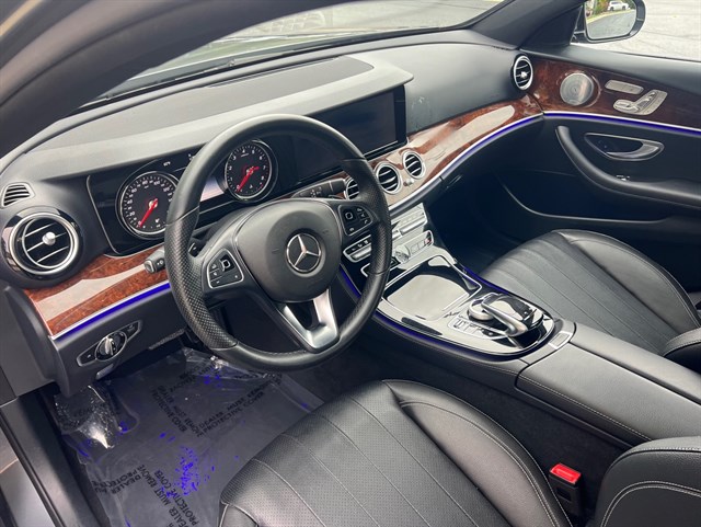 2017 MERCEDES-BENZ E-CLASS - Image 40