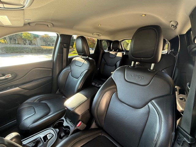 2019 JEEP CHEROKEE - Image 13