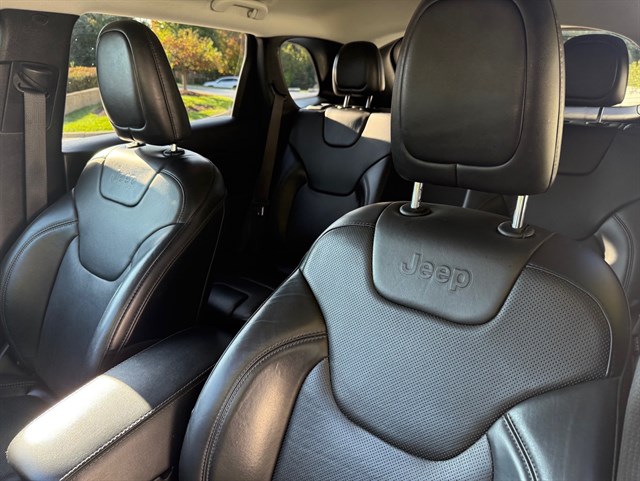 2019 JEEP CHEROKEE - Image 25