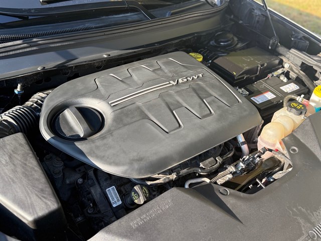 2019 JEEP CHEROKEE - Image 30